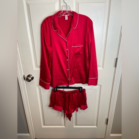 Victoria's Secret Other - Victoria’s Secret Red Satin Pajama Set Small